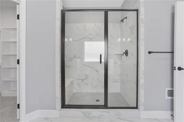 $506,040 | 11432 North Auburndale Circle, Kansas City, MO 64157