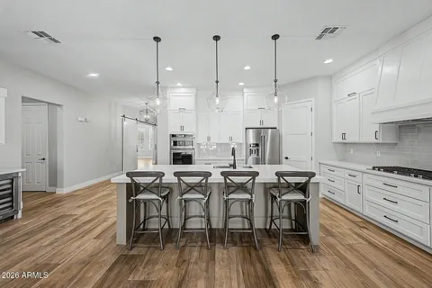 $1,047,500 | 24011 North 24th Place, Phoenix, AZ 85024