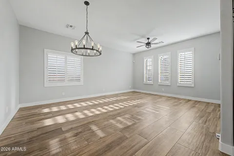 $1,047,500 | 24011 North 24th Place, Phoenix, AZ 85024
