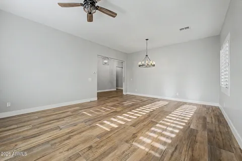 $1,047,500 | 24011 North 24th Place, Phoenix, AZ 85024