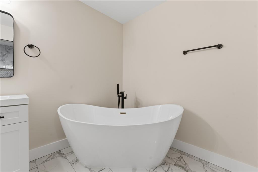 1043 McCalla Street Northeast Conyers, GA 30012 - Photo 34 of 56