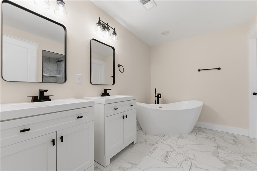 1043 McCalla Street Northeast Conyers, GA 30012 - Photo 37 of 56