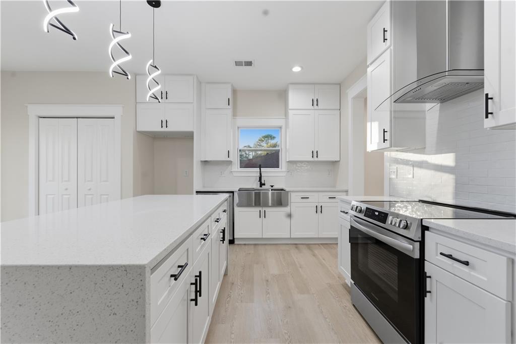 1043 McCalla Street Northeast Conyers, GA 30012 - Photo 7 of 56