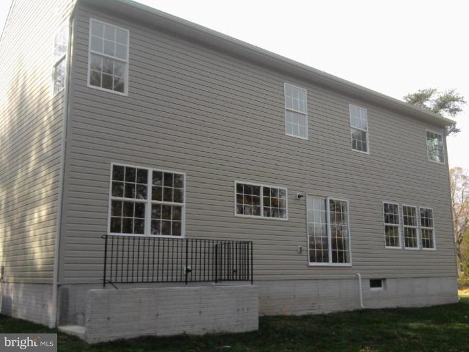 7611 Delmore Road Severn, MD 21144 - Photo 19 of 23 Exterior #4