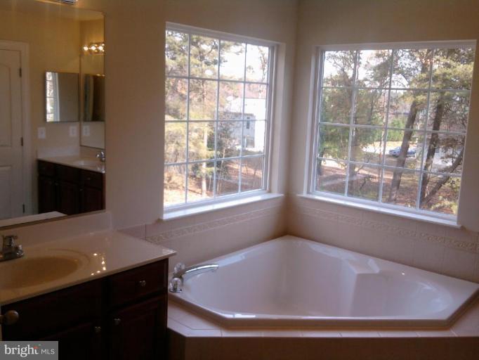 7611 Delmore Road Severn, MD 21144 - Photo 9 of 23 Master Bath #2