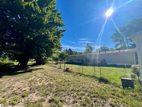 $159,900 | 1404 Taxiway Delta, Lake City, MI 49651
