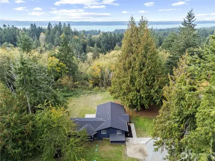 $799,950 | 940 South Hoppy Trail Way, Camano Island, WA 98282