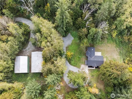 $799,950 | 940 South Hoppy Trail Way, Camano Island, WA 98282
