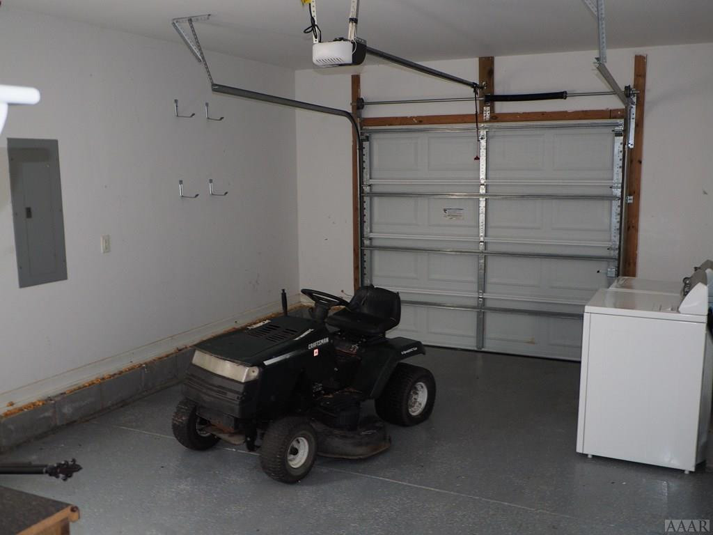 981 Scott Road Elizabeth City, NC 27909 - Photo 13 of 14 GARAGE