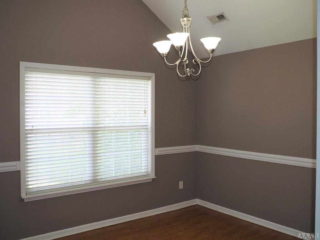 981 Scott Road Elizabeth City, NC 27909 - Photo 3 of 14 DINING ROOM