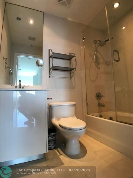 60 Southwest 13th Street, Unit 4801 Miami, FL 33130 - Photo 12 of 15