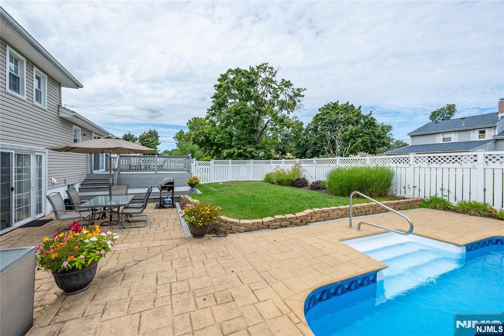 1555 Ratzer Road Wayne, NJ 07470 - Photo 42 of 47 Gallery Image 42