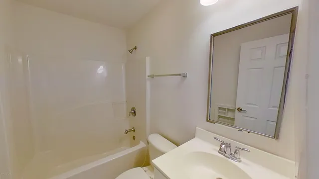 $2,300 | 7345 Walking Horse Court, Wilmington, NC 28411