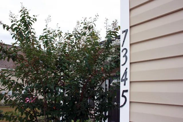 $2,300 | 7345 Walking Horse Court, Wilmington, NC 28411