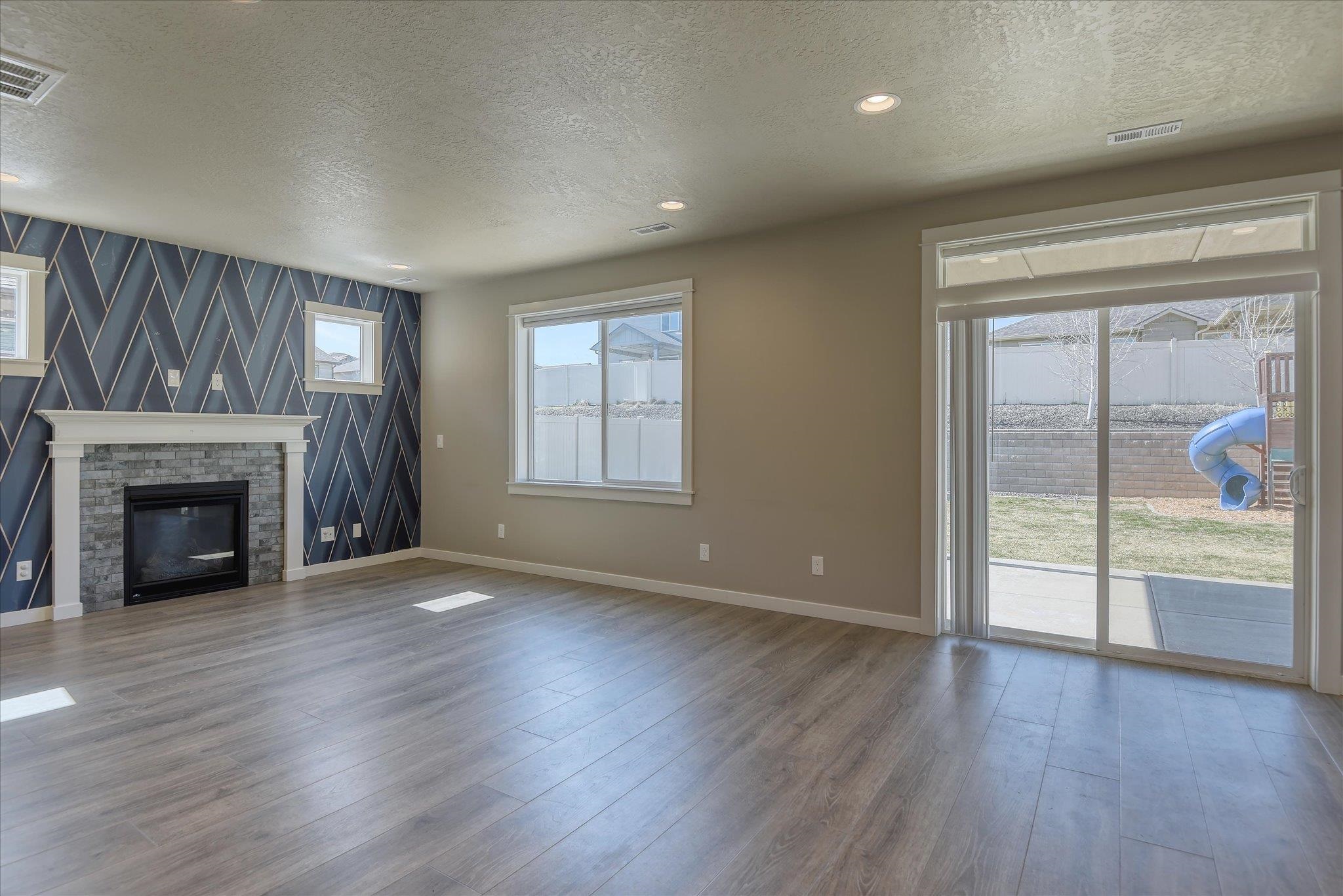1810 Rivista Street Spokane Valley, WA 99016 - Photo 14 of 50
