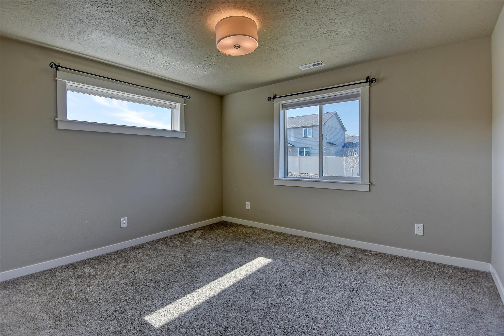 1810 Rivista Street Spokane Valley, WA 99016 - Photo 27 of 50