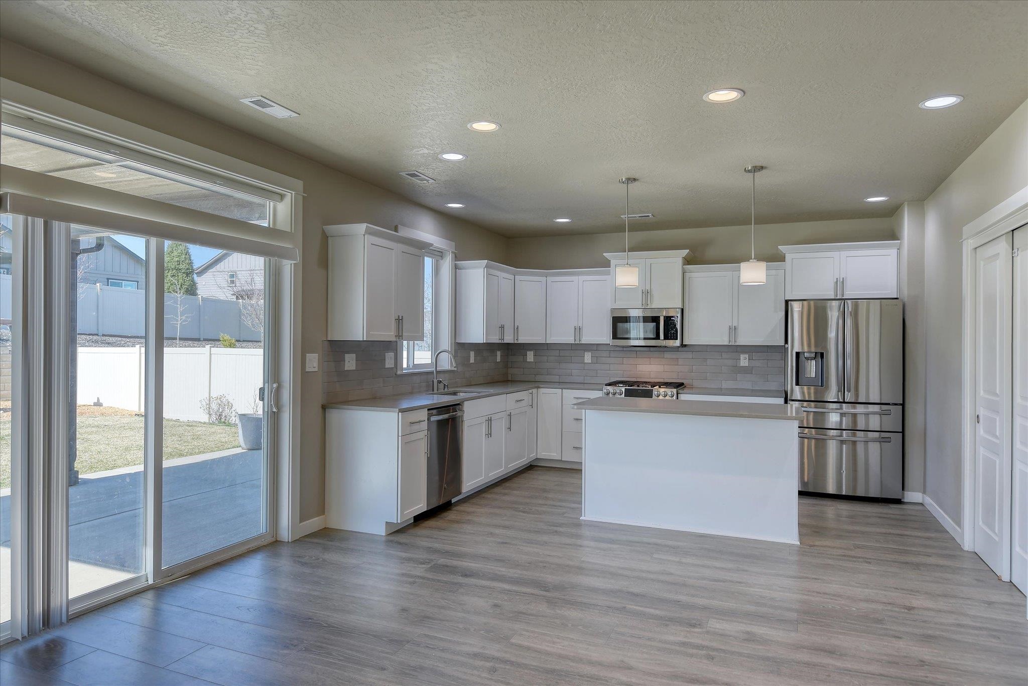 1810 Rivista Street Spokane Valley, WA 99016 - Photo 5 of 50
