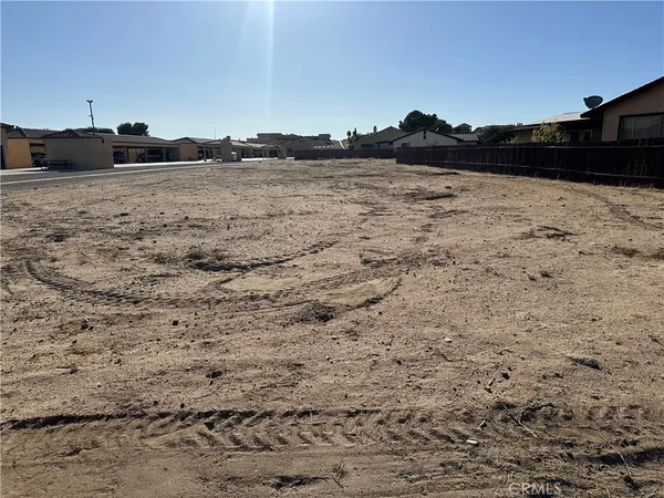 $14,000 | 27182 Strawberry Lane, Helendale, CA 92342