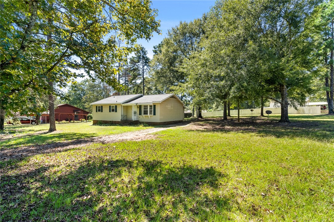 1504 Amity Road Belton, SC 29627 - Photo 3 of 22 Gallery Image 3