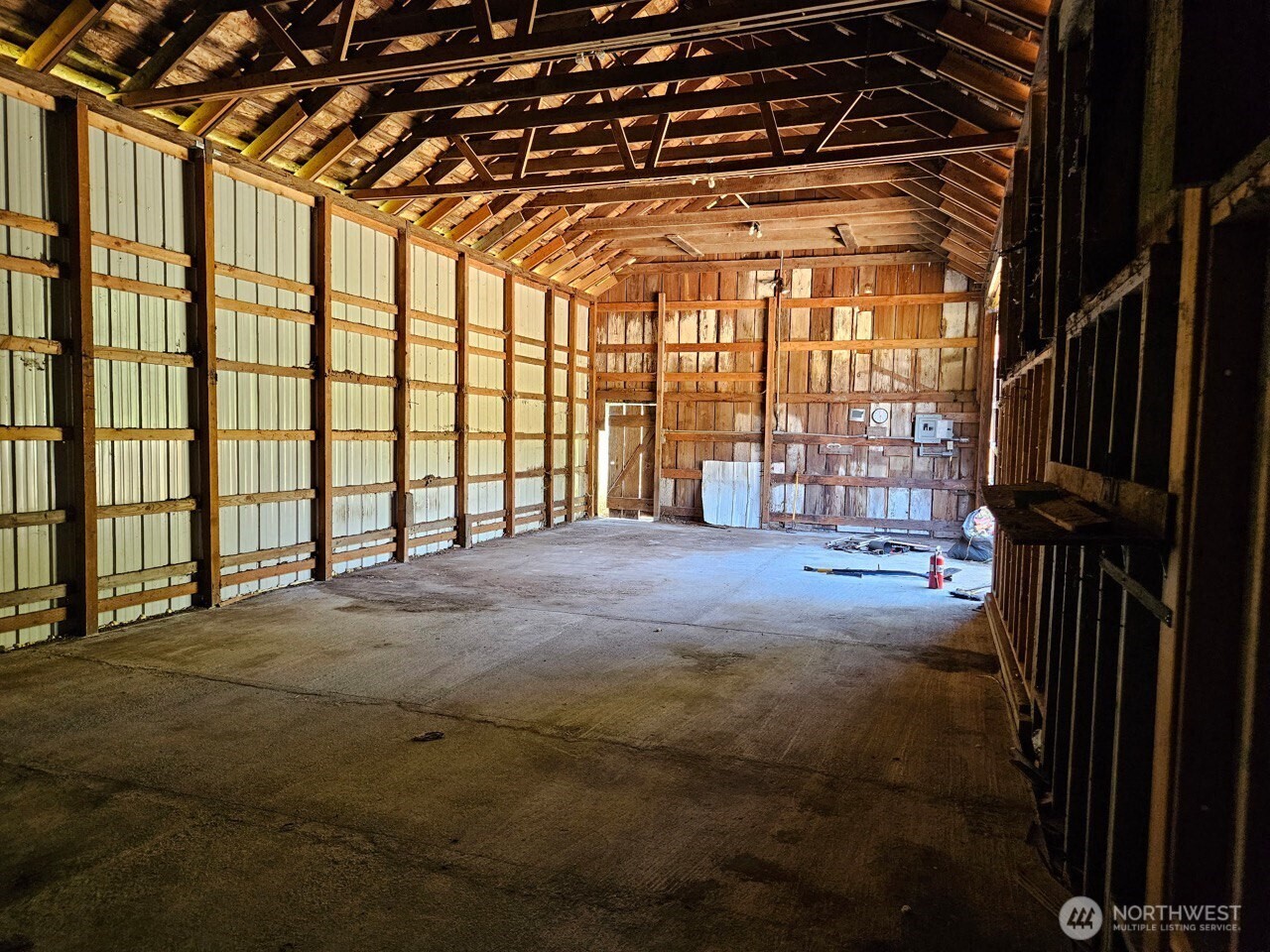 1604 Lincoln Creek Road Rochester, WA 98579 - Photo 34 of 40 a view of empty room with windows