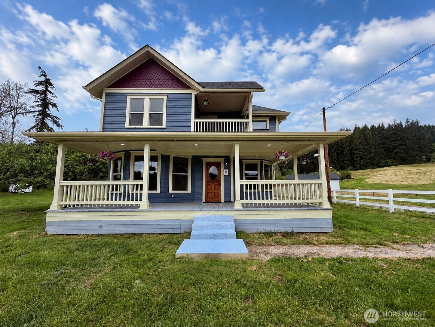 1604 Lincoln Creek Road Rochester, WA 98579 - Photo 40 of 40 a front view of a house with a yard
