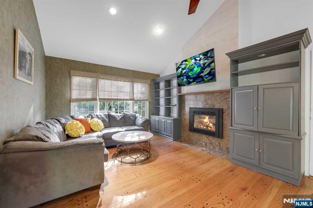 5 Monroe Drive Mahwah, NJ 07430 - Photo 7 of 32