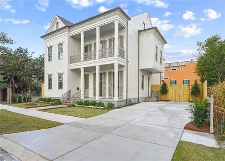 $2,455,000 | 3620 Chestnut Street, New Orleans, LA 70115