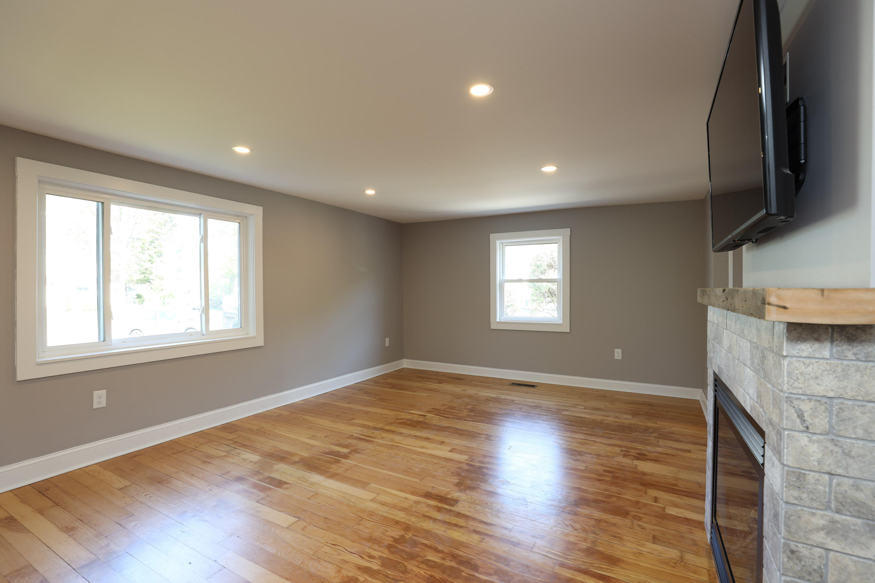 450 Capisic Street Portland, ME 04102 - Photo 9 of 31 508A6841
