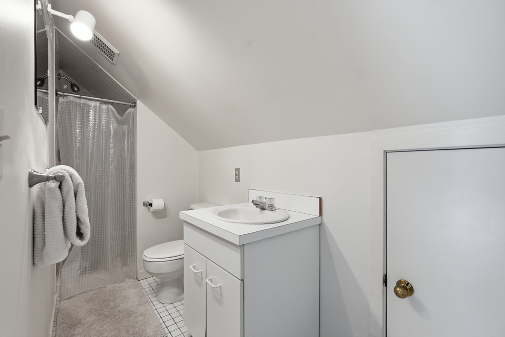71 Amity Place, Unit 71 Amherst, MA 01002 - Photo 29 of 41
