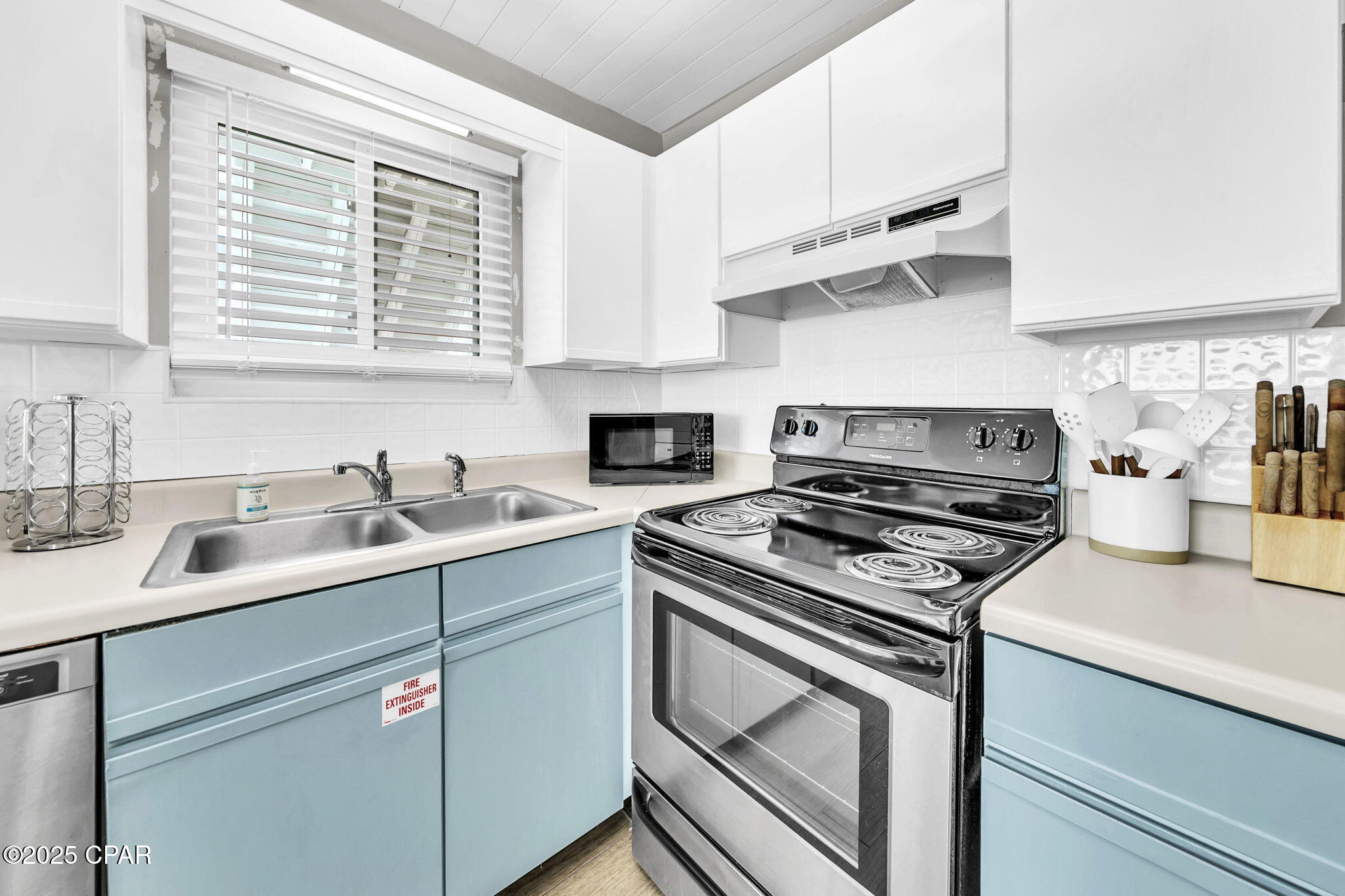 17214 Front Beach Road, Unit 10 Panama City Beach, FL 32413 - Photo 11 of 26