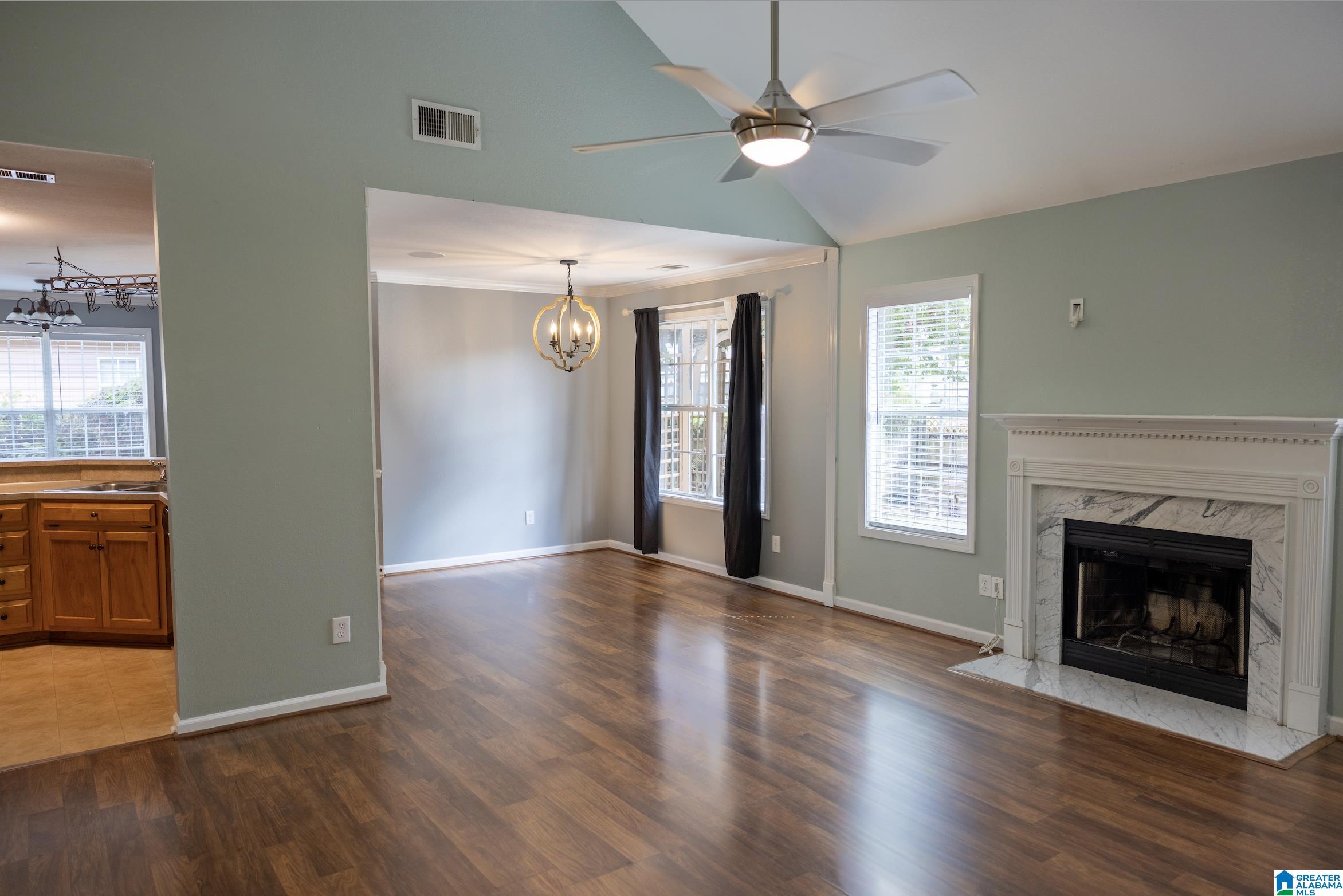 127 Sunset Lane Calera, AL 35040 - Photo 4 of 20 Gallery Image 4