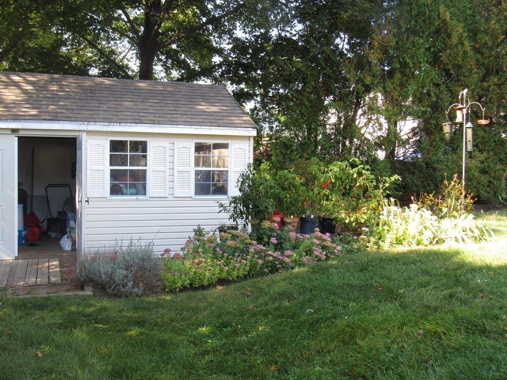 2767 Providence Road Northbridge, MA 01534 - Photo 11 of 40 Gallery Image 11