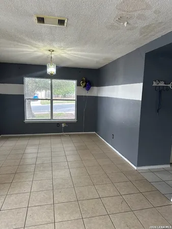 $1,500 | 9606 Arcade, San Antonio, TX 78239