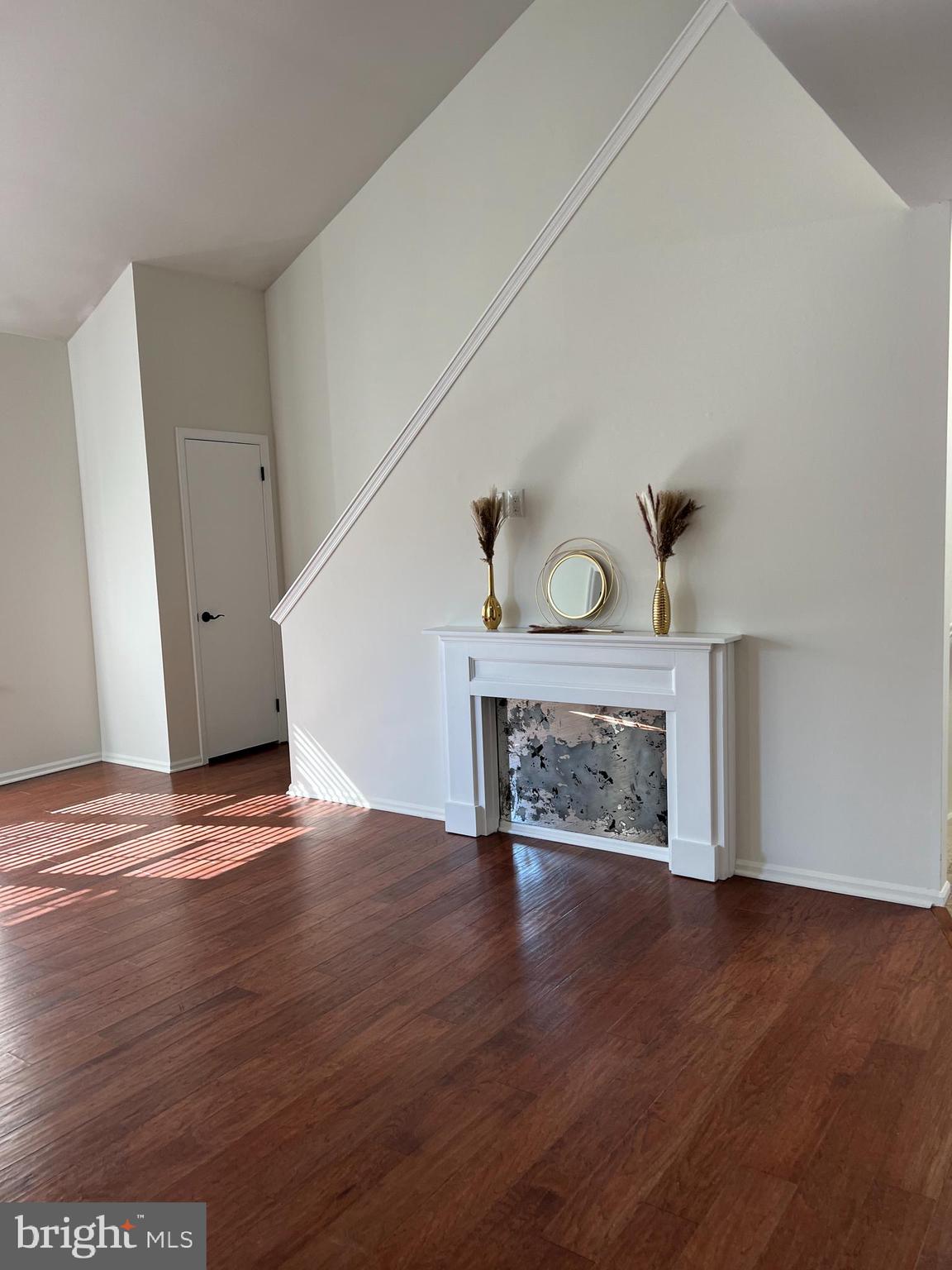 702 Quail Road Marlton, NJ 08053 - Photo 8 of 27 View in the Family room