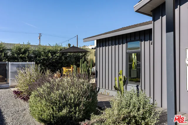 $1,895,000 | 161 North Garden Street, Ventura, CA 93001