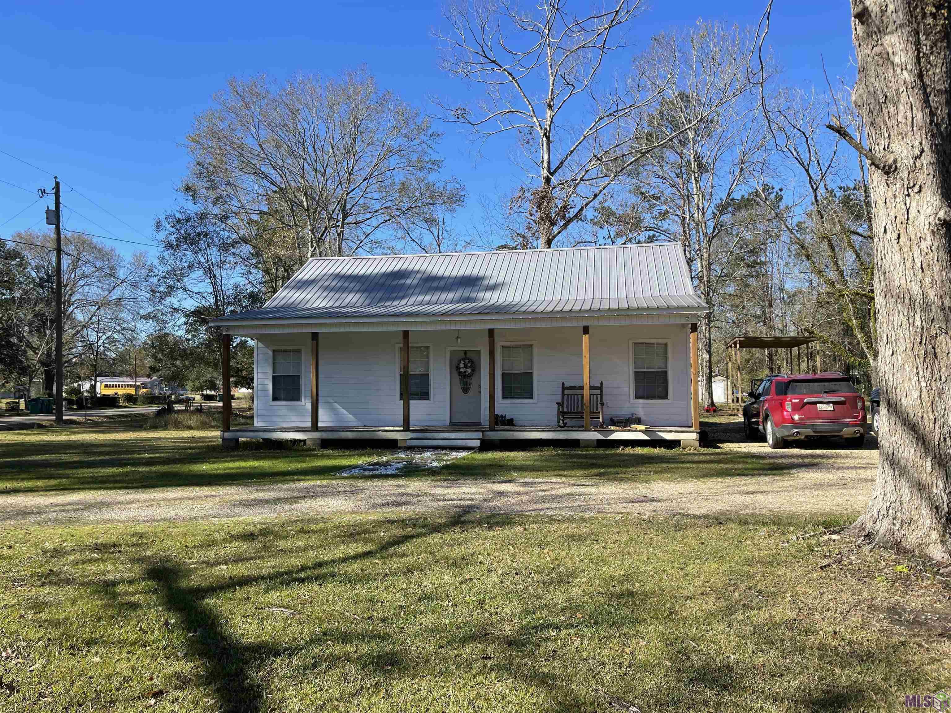19639 Perrilloux Road Livingston, LA 70754 - Photo 2 of 14 Gallery Image 2