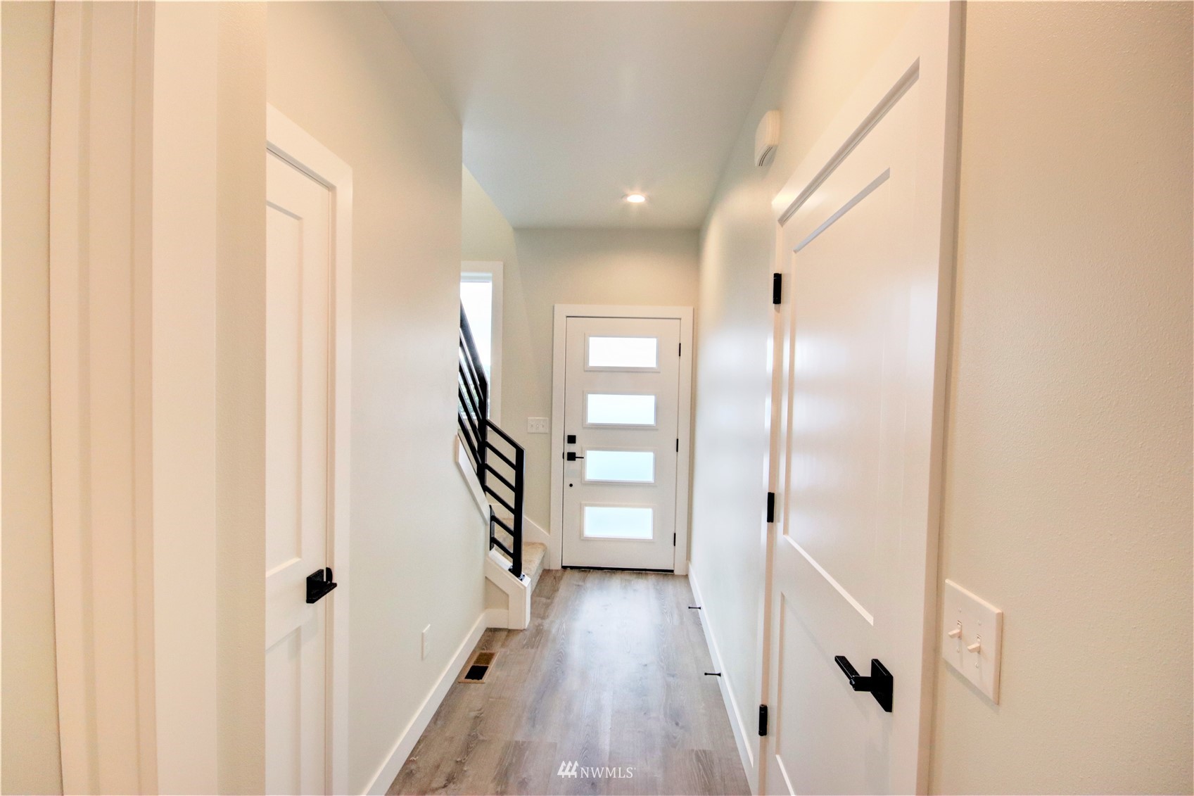 3300 McAlpine Road Bellingham, WA 98225 - Photo 3 of 35 Gallery Image 3
