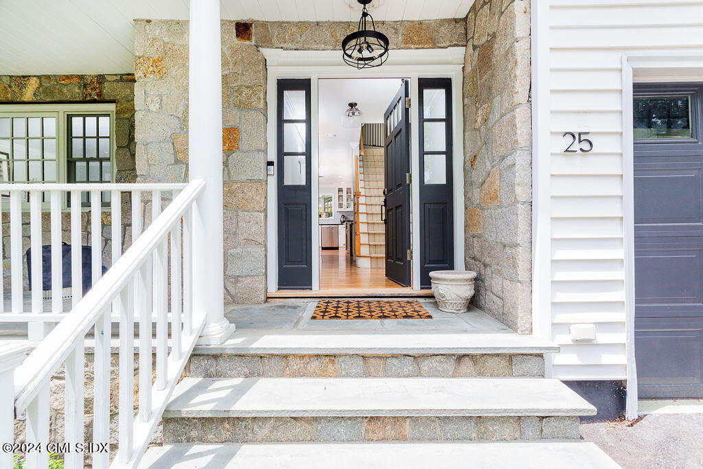 25 Griffith Road Riverside, CT 06878 - Photo 3 of 27 a view of a entryway door of a house