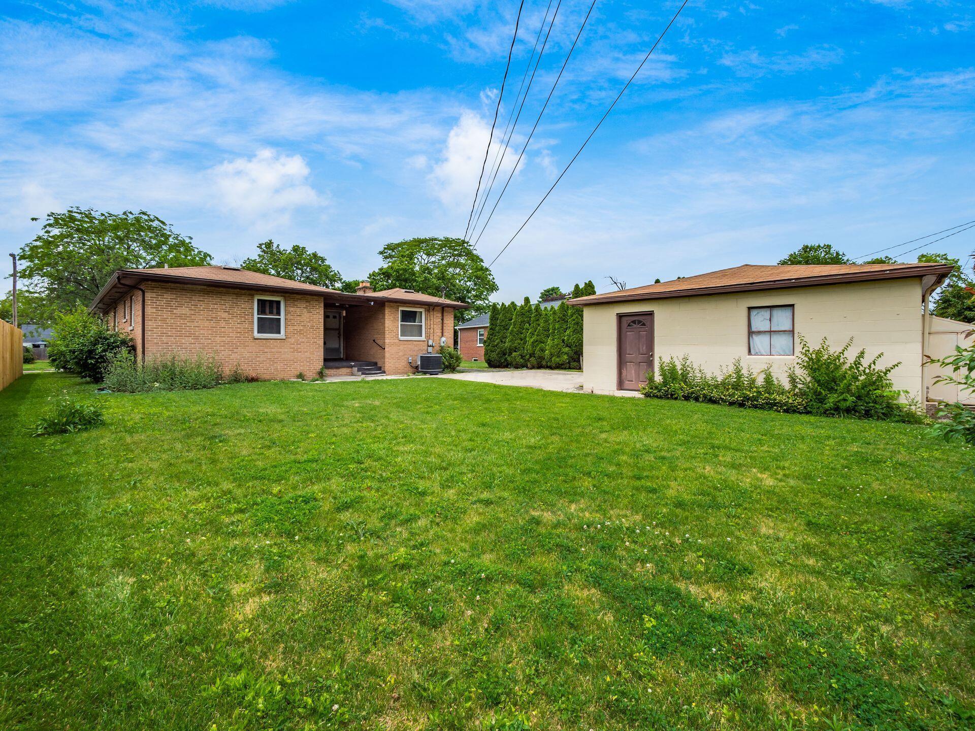 380 Topsfield Road Columbus, OH 43228 - Photo 42 of 42