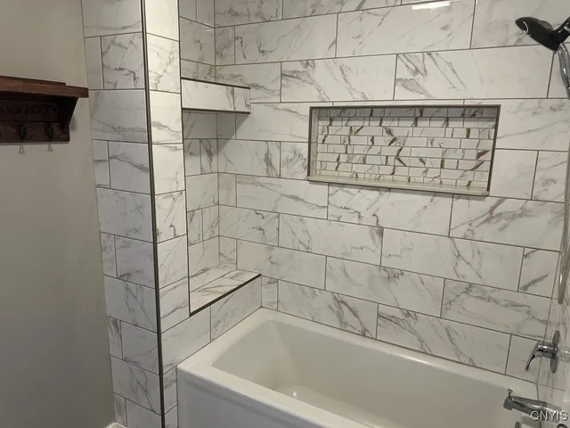 $825,000 | 845 East Main Street, East Aurora, NY 14052