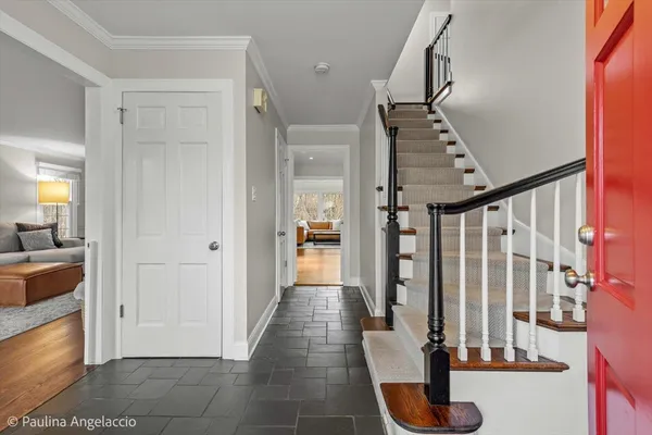 $950,000 | 590 Red Barn Lane, Barrington, IL 60010