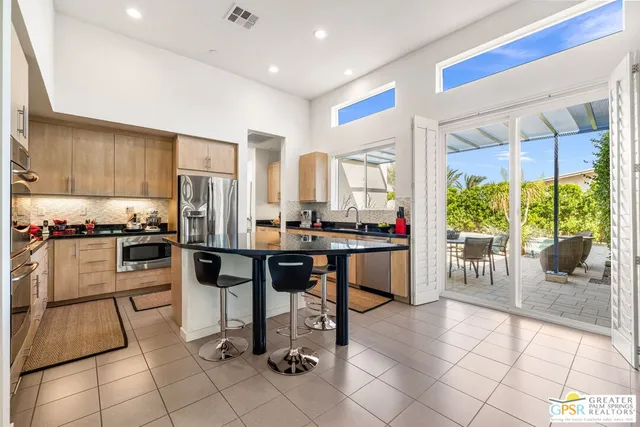 $1,295,000 | 702 Axis Way, Palm Springs, CA 92262