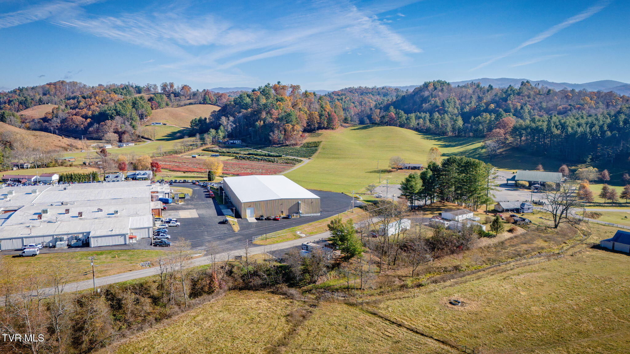 177 Hospital Road Mountain City, TN 37683 - Photo 16 of 19 110