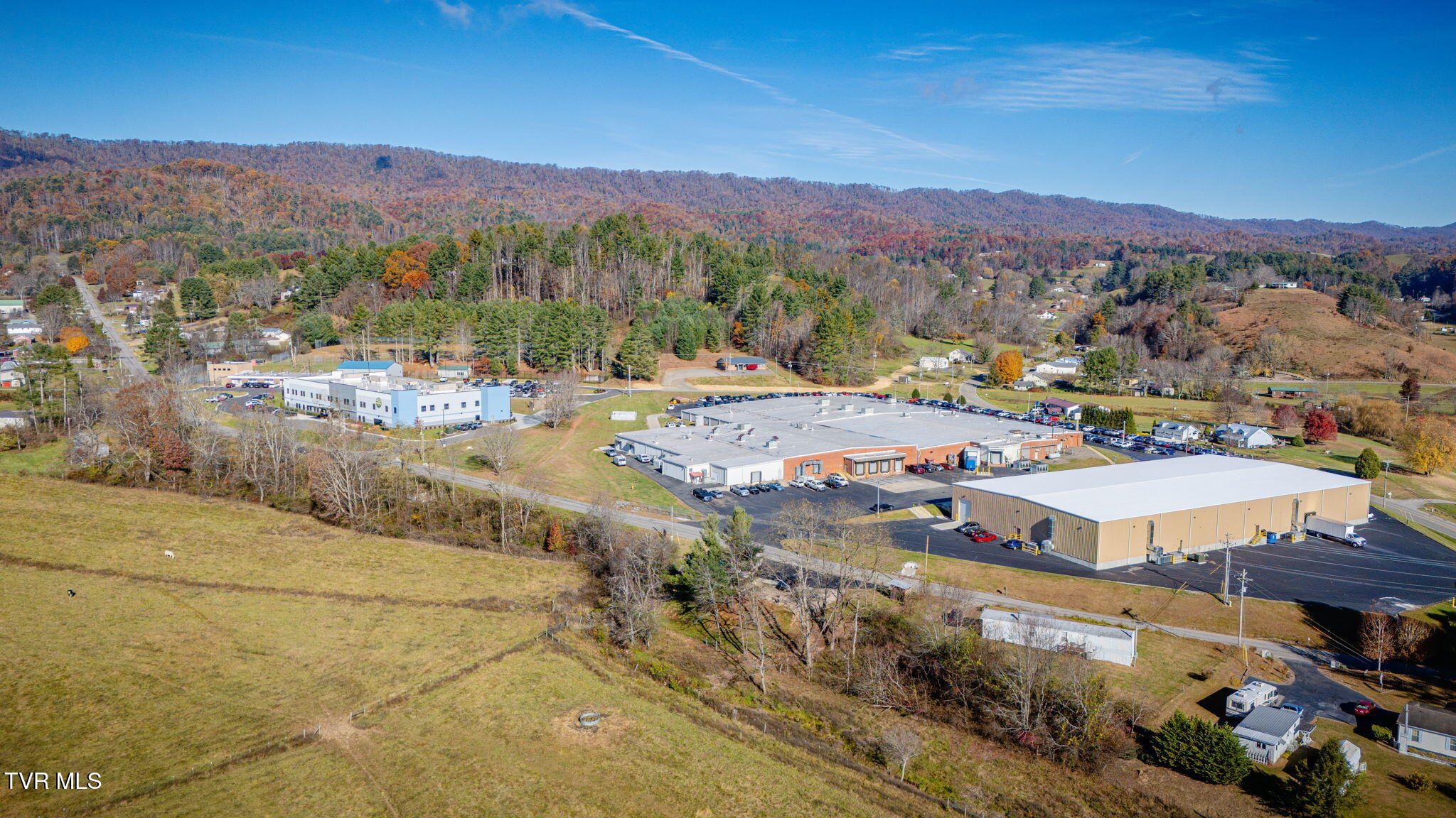 177 Hospital Road Mountain City, TN 37683 - Photo 18 of 19 112
