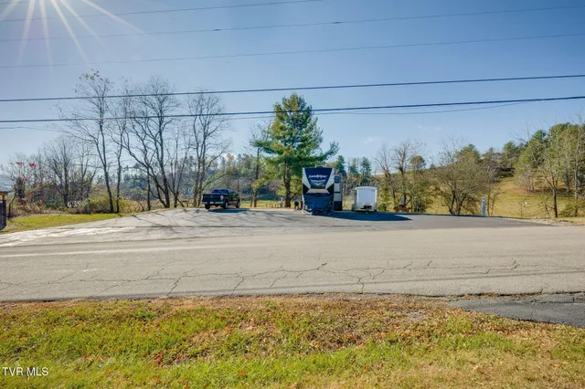 $144,900 | 177 Hospital Road, Mountain City, TN 37683