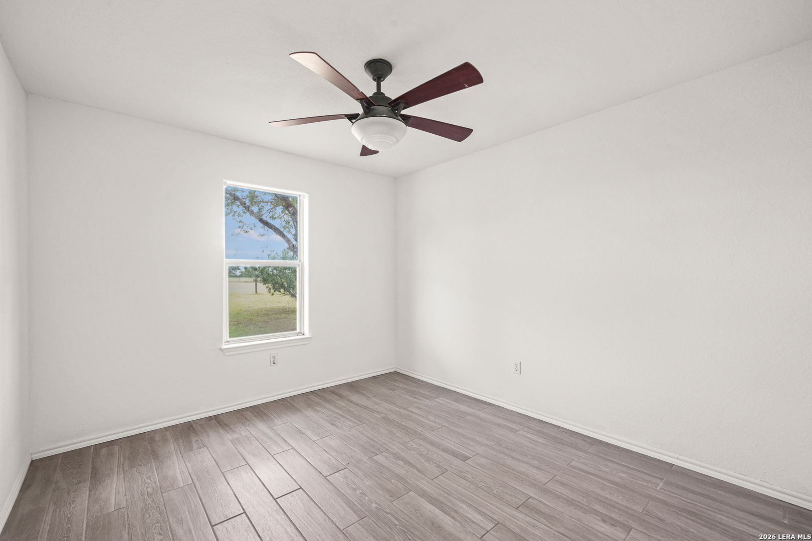 725 Cimarron Square Poteet, TX 78065 - Photo 28 of 37