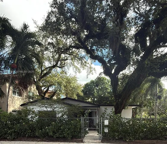 $635,000 | 2390 Southwest 18th Avenue, Fort Lauderdale, FL 33315