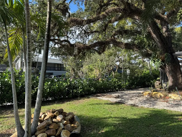 $635,000 | 2390 Southwest 18th Avenue, Fort Lauderdale, FL 33315