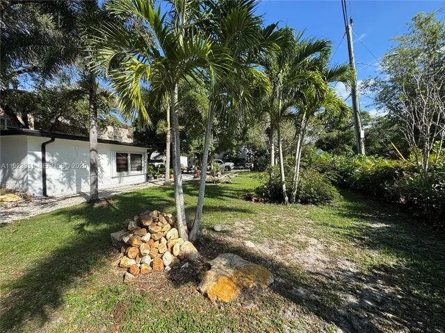 $635,000 | 2390 Southwest 18th Avenue, Fort Lauderdale, FL 33315