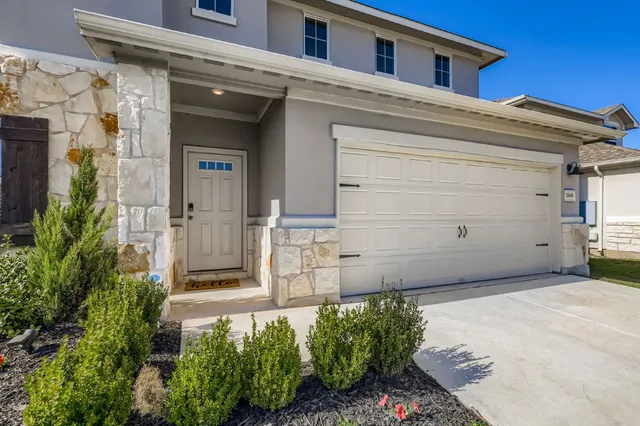 a view of a house with a small space